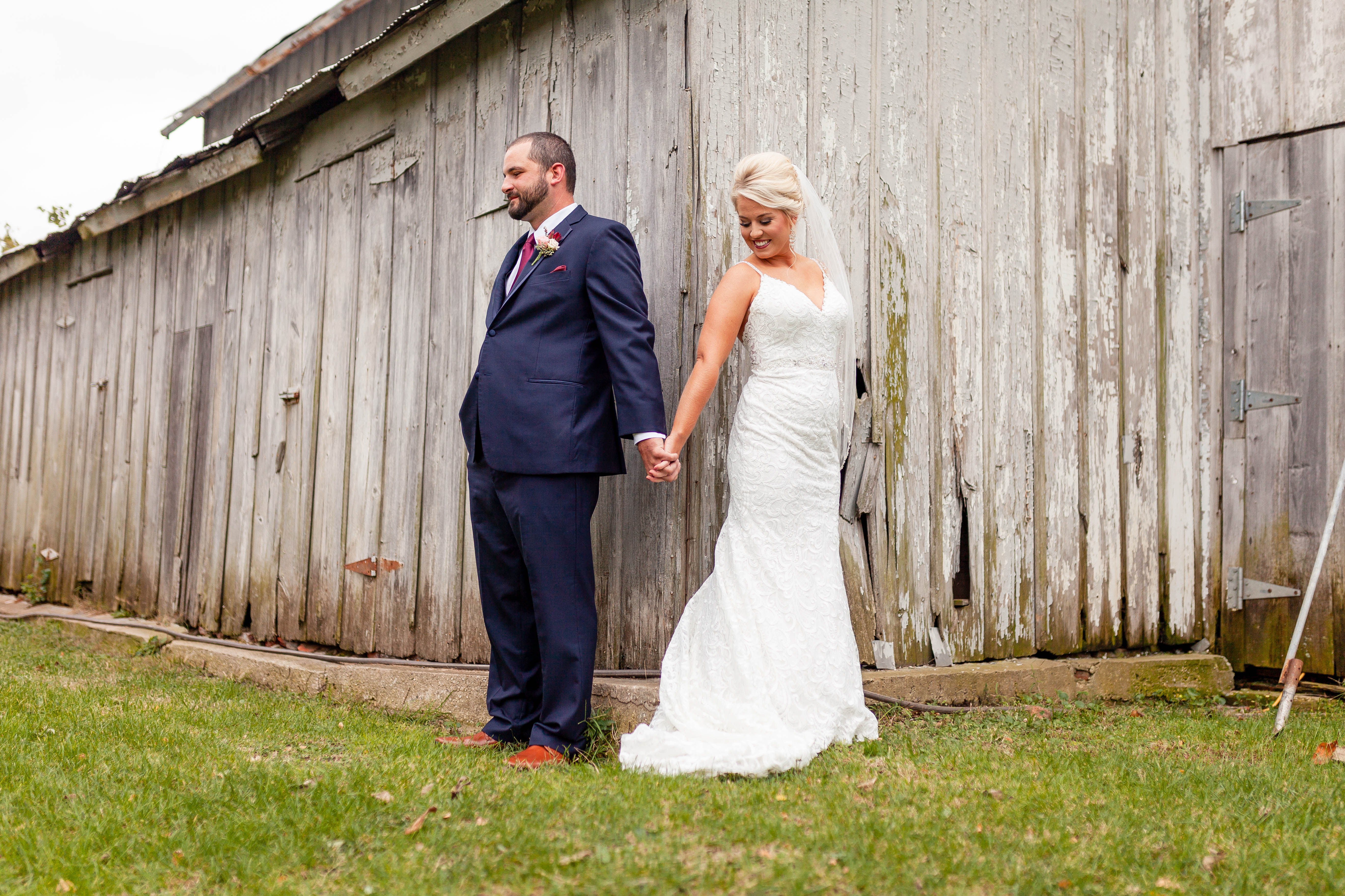 Rustic-Illinois-Wedding-Elle-Taylor-Photography-Best-of-Weddings